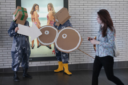 Meine Damen und Herren (D) - Eine lange Strecke ist zu weit für mich